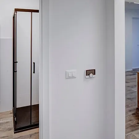 Ginevra 1 * Триест