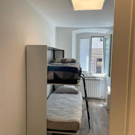 Ginevra 1 Апартаменты Триест